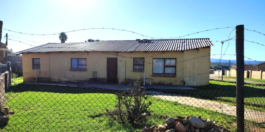 4 Bedroom Property for Sale in Kwa Nobuhle Eastern Cape